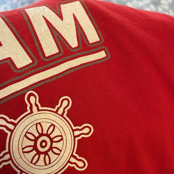 Hingham Harbormen MA Fruit of the Loom Cotton Red T-Shirt - Picture 5 of 6